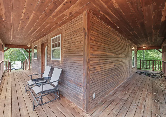 Photo 4 of Single family home for sale at 82 N Olivia Ln, Lawrenceburg, TN 38464 | MLS# 3611521 | Listing updated on 2026-10-11