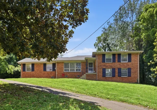 Photo 2 of Single family home for sale at 461 Manley Dr, Nashville, TN 37220 | MLS# 3239901 | Listing updated on 2026-09-22