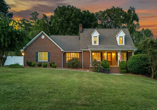 2nd image of 3046 Hawthorne Street, Athens, TN 37303 | MLS# 3337198