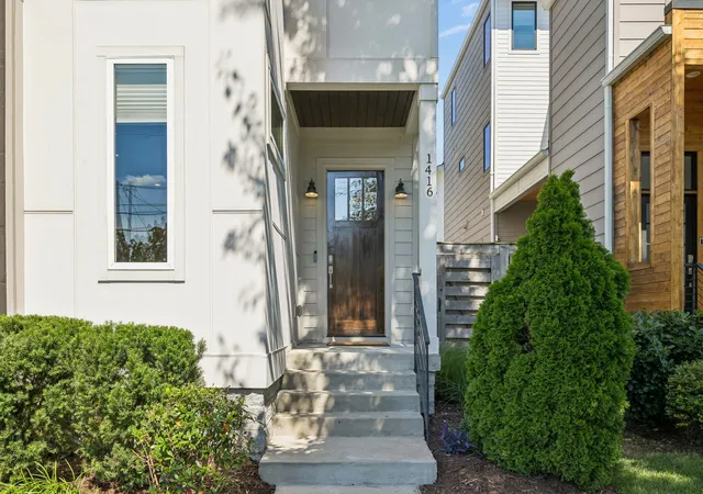 Homes for sale in Nashville, TN | 1416 15Th Ave S, Nashville, TN 37212 | MLS# 3239769
