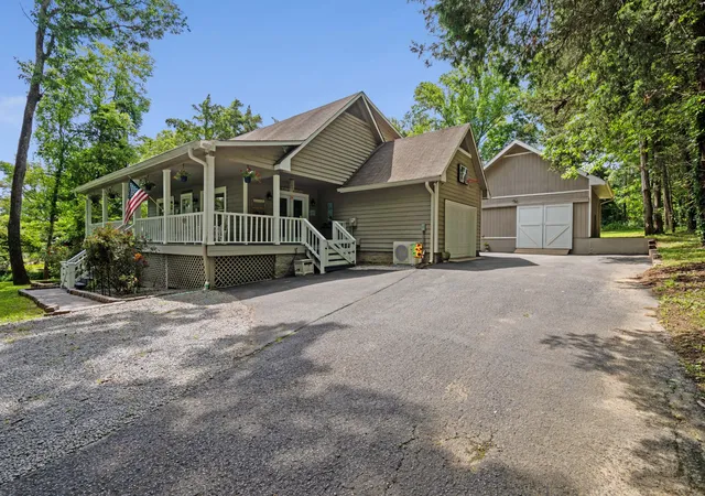 Photo 2 of Sale Pending at 307 Carole Ln, Mount Juliet, TN 37122 | MLS# 3272360 | Listing updated on 2026-08-19