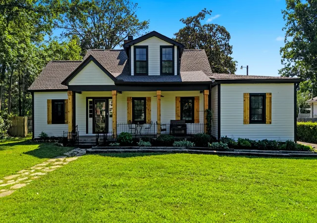1st image of 310 N Hume Ave, Gallatin, TN 37066 | MLS# 3243757