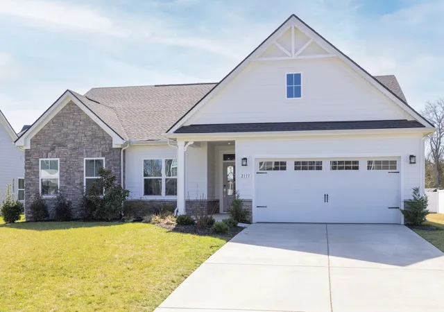 Homes for sale in Murfreesboro, TN | 2111 Hideaway Ln, Murfreesboro, TN 37128 | MLS# 3244429