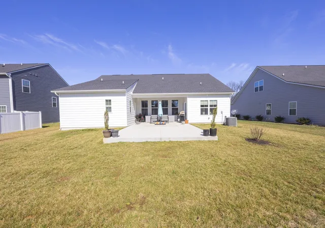 Homes for sale in Murfreesboro, TN | 2111 Hideaway Ln, Murfreesboro, TN 37128 | MLS# 3244429