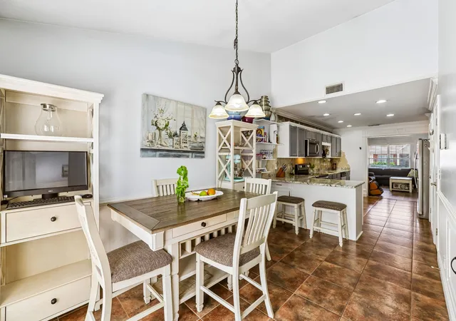 Photo 2 of Townhouse for sale at 876 Wolves Den Pl, Murfreesboro, TN 37128 | MLS# 3239763 | Listing updated on 2026-09-06