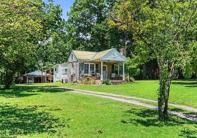 Photo 4 of Single family home for sale at 1018 S Graycroft Ave, Madison, TN 37115 | MLS# 3239738 | Listing updated on 2026-08-19