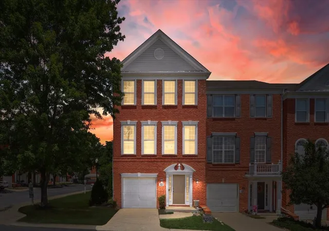 Homes for sale in Nashville, TN | 7252 Hwy 70 S #101, Nashville, TN 37221 | MLS# 3239852