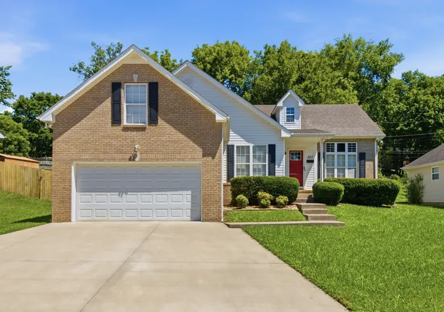 Single family home for sale at 523 Turner Reynolds Ct, Clarksville, TN 37043 | MLS# 3245695 | Listing updated on 2026-09-21