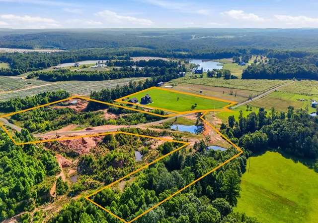 Homes for sale in Graysville, TN | 346 Palmer Rock Quarry Road, Graysville, TN 37338 | MLS# 3239869