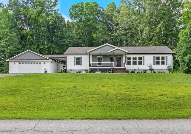 Homes for sale in Athens, TN | 204 County Road 439, Athens, TN 37303 | MLS# 3239876