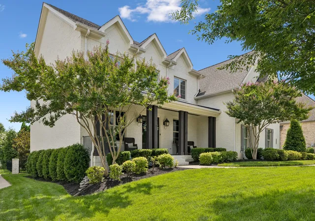 Photo 2 of Single family home for sale at 3601 Robbins Nest Rd, Thompsons Station, TN 37179 | MLS# 3242538 | Listing updated on 2026-06-25