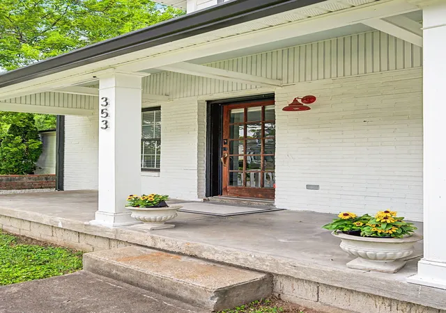 2nd image of 353 9th Ave N, Franklin, TN 37064 | MLS# 3242719
