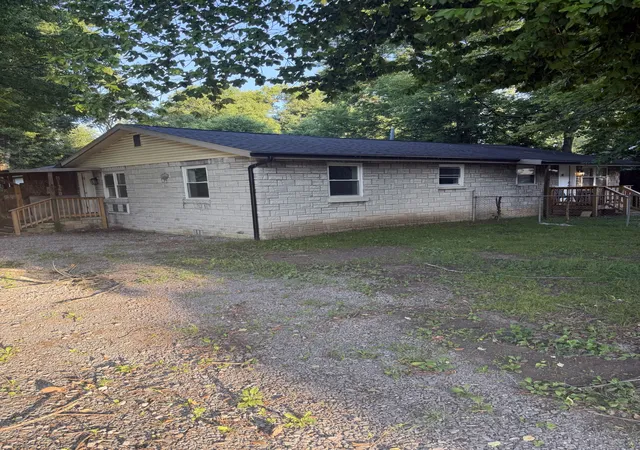 3rd image of 310 Braden St, Hopkinsville, KY 42240 | MLS# 3246133