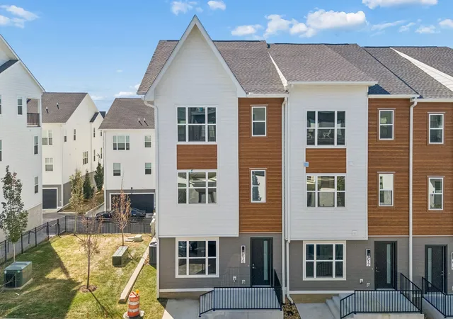 Townhouse for sale at 615 Live Life Ln #615, Nashville, TN 37207 | MLS# 3251885
