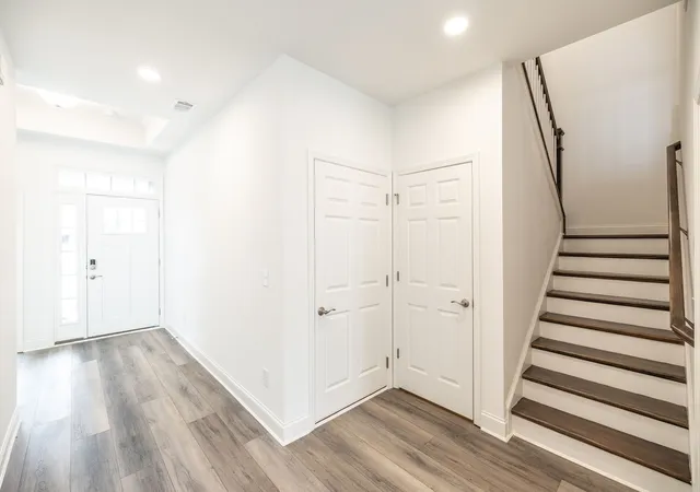 5th image of 221 Crown Gardens Ct, Hermitage, TN 37076 | MLS# 3239928