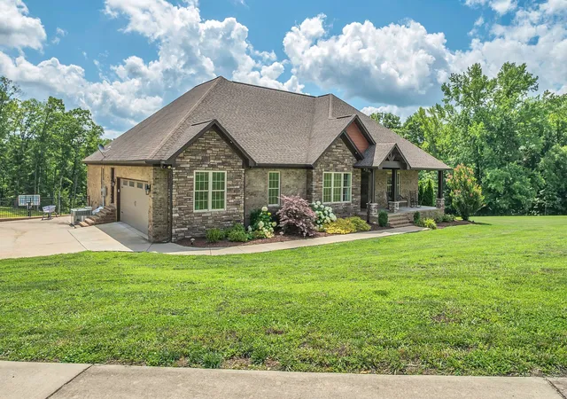 Homes for sale in Leoma, TN | 172 Tad Cir, Leoma, TN 38468 | MLS# 3242226