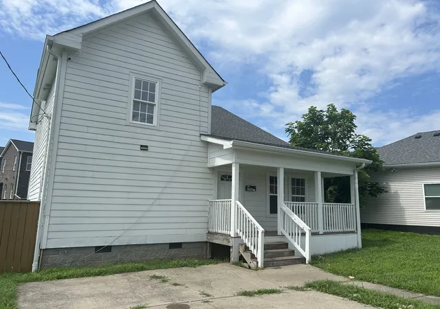 Photo 1 of Single family home for sale at 1726 Underwood St, Nashville, TN 37208 | MLS# 3246040 | Listing updated on 2026-08-21