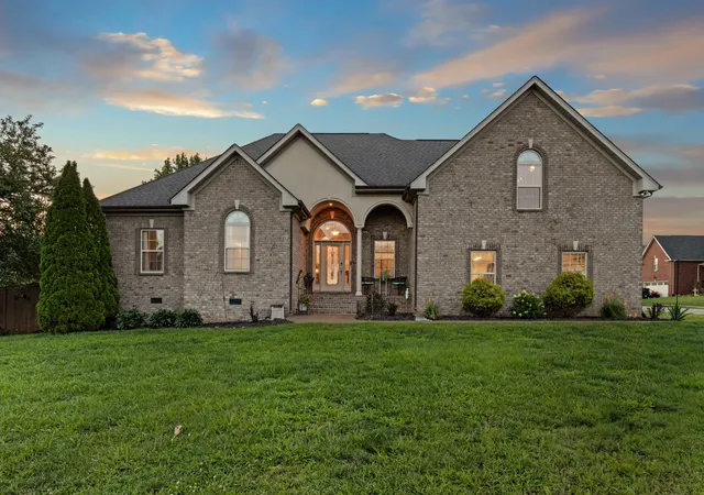 Homes for sale in White House, TN | 101 Ashfield Ct, White House, TN 37188 | MLS# 3247886