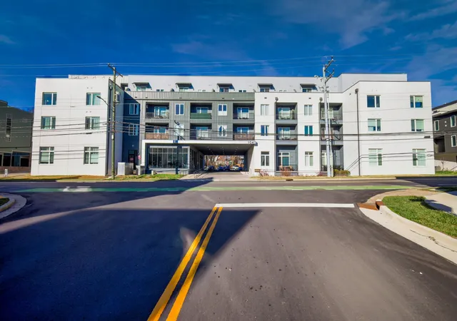 2nd image of 1041 E Trinity Ln #315, Nashville, TN 37216 | MLS# 3242168