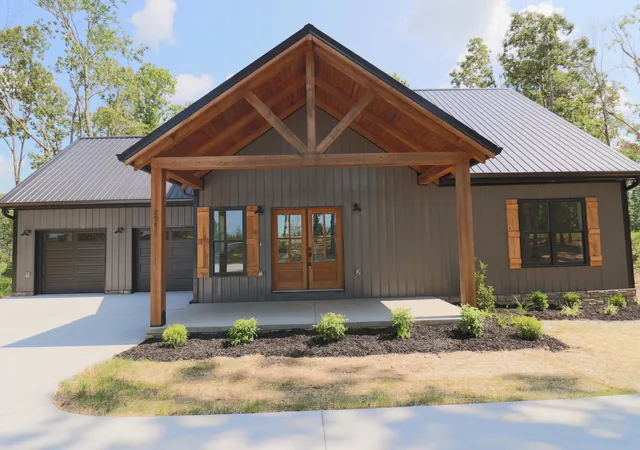 Homes for sale in Summertown, TN | 2941 Summertown Hwy, Summertown, TN 38483 | MLS# 3256059