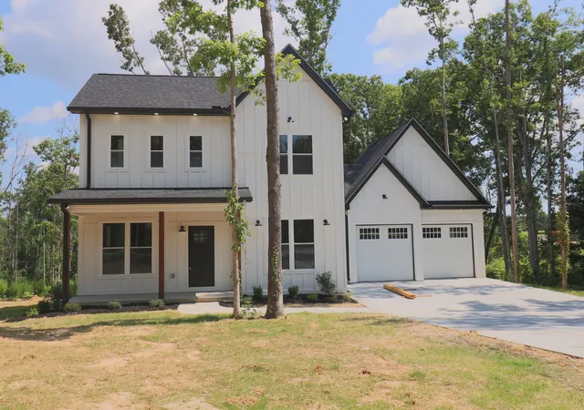 Homes for sale in Summertown, TN | 2971 Summertown Hwy, Summertown, TN 38483 | MLS# 3256069