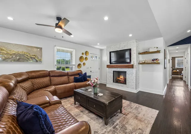 Photo 1 of Single family home for sale at 301 Northside Dr, Madison, TN 37115 | MLS# 3242650 | Listing updated on 2026-07-29