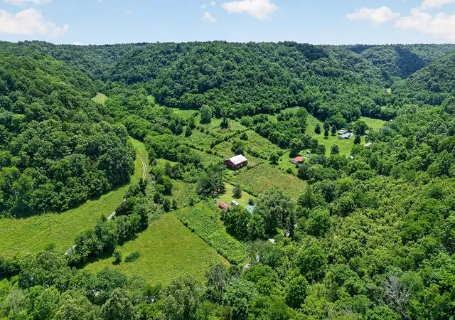 Homes for sale in Whitleyville, TN | 747 Hunting Creek Rd, Whitleyville, TN 38588 | MLS# 3242294