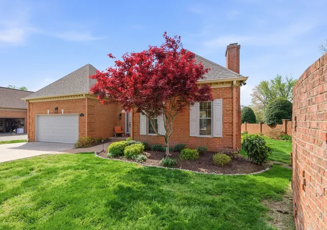 3rd image of 100 Carriage Way, Hendersonville, TN 37075 | MLS# 3242335