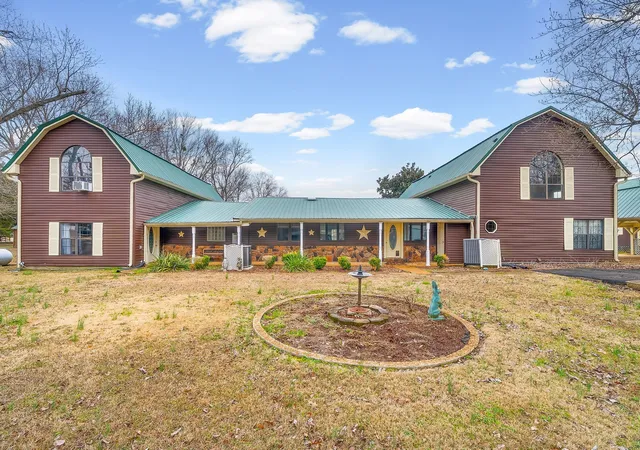 Homes for sale in Springville, TN | 369 Holiday Acres Dr, Springville, TN 38256 | MLS# 3246119