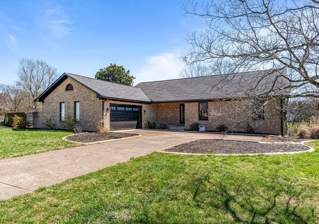 3rd image of 1106 Roseland Dr, Columbia, TN 38401 | MLS# 3242407