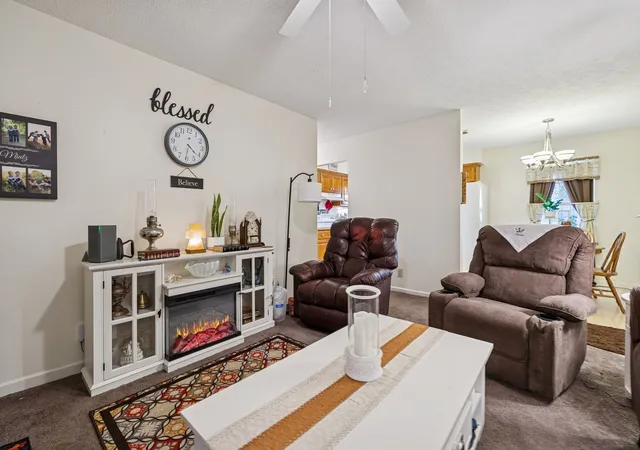 Homes for sale in Chapmansboro, TN | 1337 Oaklawn Rd, Chapmansboro, TN 37035 | MLS# 3242855