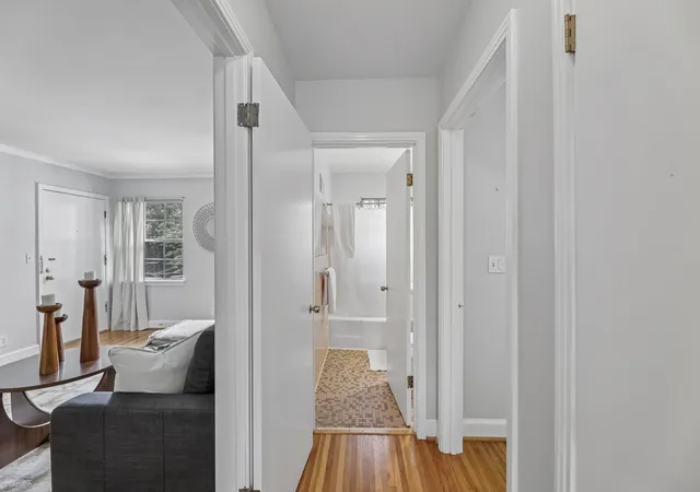 Listing Photo 5 - Condo for sale in building located at 434 Bowling Ave, Nashville, TN 37205