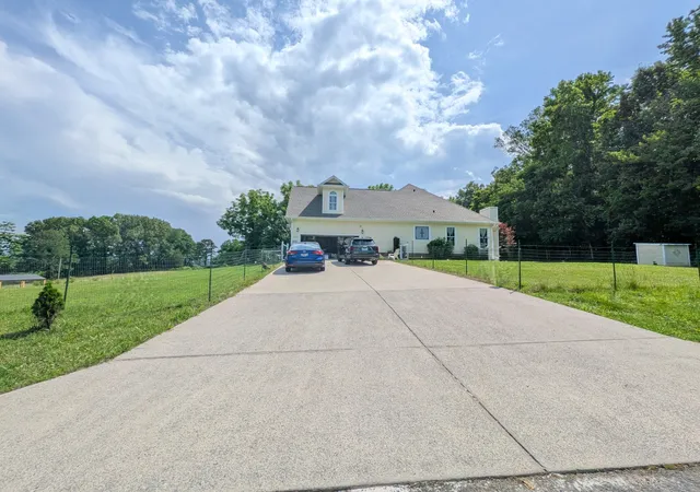 Homes for sale in Whitwell, TN | 221 Jason Patrick Dr, Whitwell, TN 37397 | MLS# 3245785