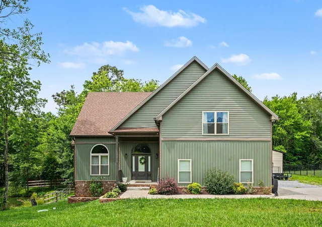 2nd image of 1415 Southside Rd, Southside, TN 37171 | MLS# 3242566