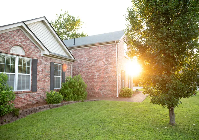 Photo 3 of Sale Pending at 8300 Trading Post Ct, Nashville, TN 37221 | MLS# 3242569 | Listing updated on 2026-08-26