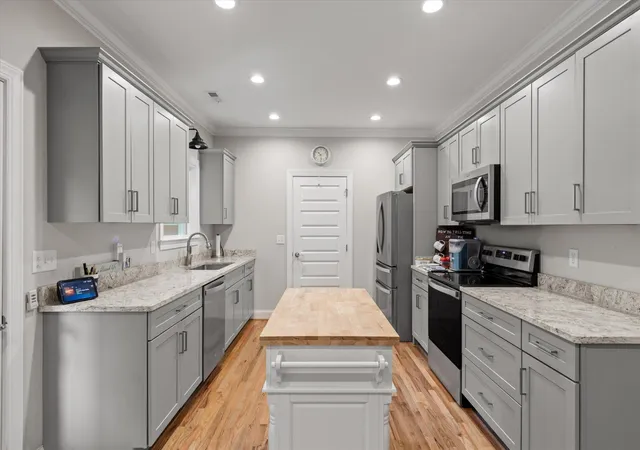 Photo 2 of Single family home for sale at 301 Sentry Oaks, Chickamauga, GA 30707 | MLS# 3338534 | Listing updated on 2026-08-17