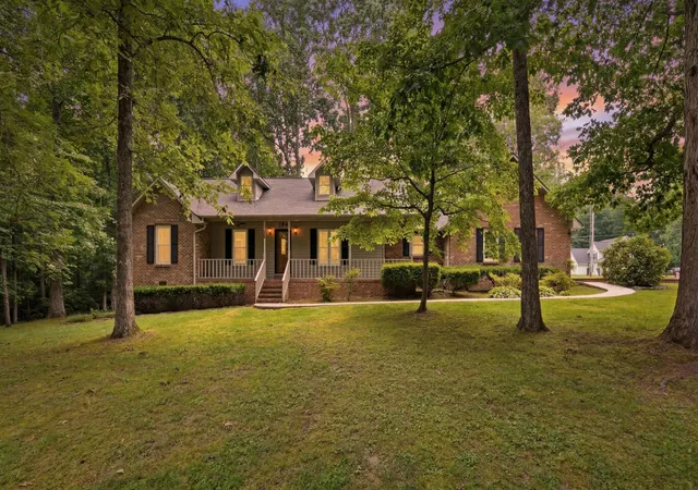 Homes for sale in Manchester, TN | 134 Starlight Trl, Manchester, TN 37355 | MLS# 3260359