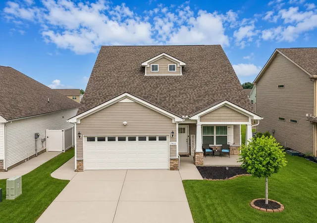 Homes for sale in Murfreesboro, TN | 1911 Albarado Trl, Murfreesboro, TN 37128 | MLS# 3243777