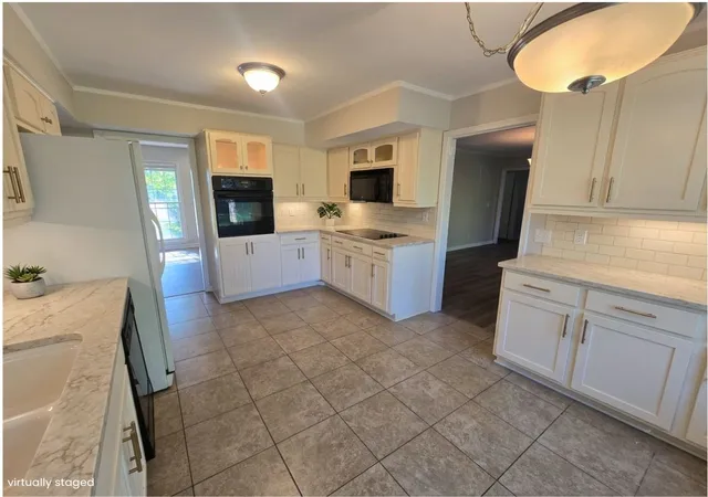 Photo 4 of Single family home for sale at 3824 Lake Aire Ct, Nashville, TN 37217 | MLS# 3260662 | Listing updated on 2026-08-20