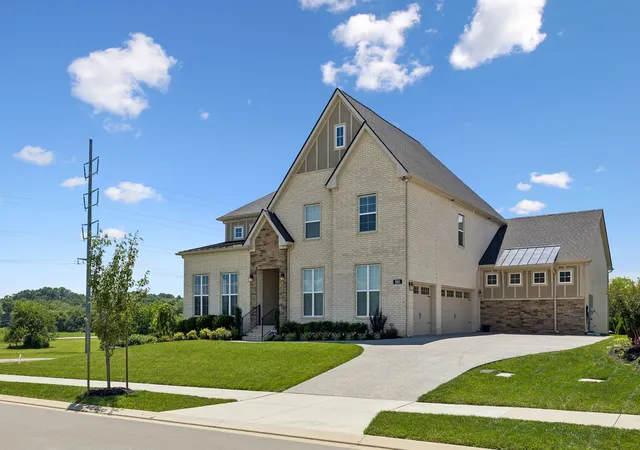 Photo 3 of Single family home for sale at 5011 High Park Hl Dr, Arrington, TN 37014 | MLS# 3246313 | Listing updated on 2026-09-24