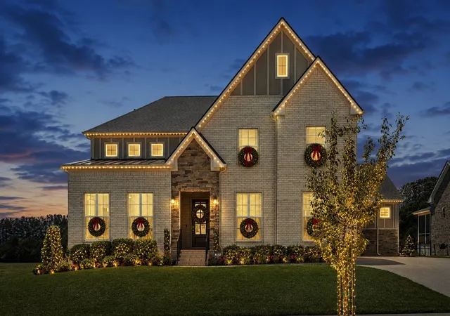 Single family home for sale at 5011 High Park Hl Dr, Arrington, TN 37014 | MLS# 3246313