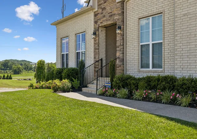 Homes for sale in Arlington, TN | 5011 High Park Hill Dr, Arlington, TN 37014 | MLS# 3246313