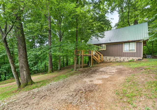 Homes for sale in Red Boiling Springs, TN | 57 Steve Rich Rd, Red Boiling Springs, TN 37150 | MLS# 3242763