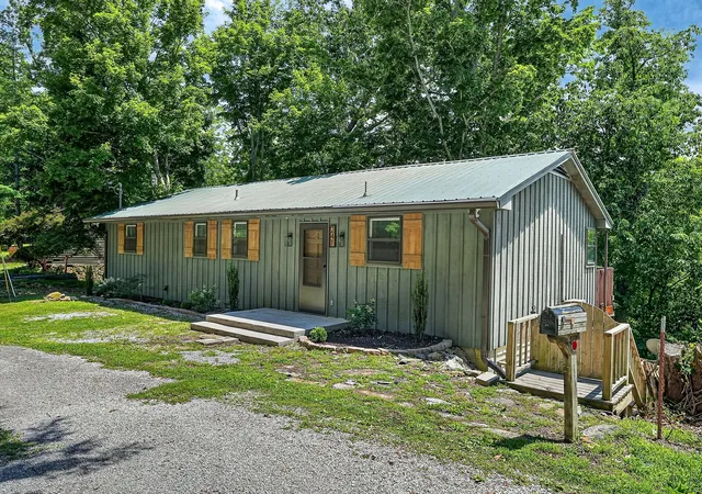 Single family home for sale at 241 Nautilus Pt, Silver Point, TN 38582 | MLS# 3243154
