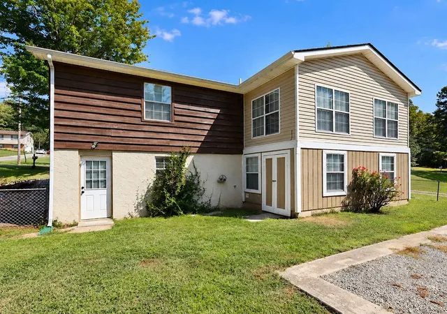 Photo 4 of Single family home for sale at 370 Homestead Cir NE, Cleveland, TN 37323 | MLS# 3242794 | Listing updated on 2026-09-21