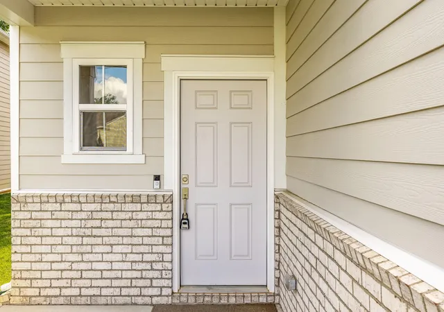 Photo 3 of Single family home for sale at 405 Brook Ave, White House, TN 37188 | MLS# 3244155 | Listing updated on 2026-09-08