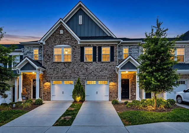 Photo 2 of Townhouse for sale at 119 Brighton Ln, Lebanon, TN 37090 | MLS# 3242840 | Listing updated on 2026-09-02