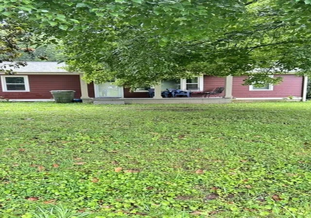 Homes for sale in Lawrenceburg, TN | 617 Fall River Rd, Lawrenceburg, TN 38464 | MLS# 3242922