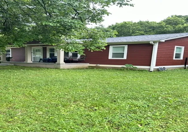 Homes for sale in Lawrenceburg, TN | 617 Fall River Rd, Lawrenceburg, TN 38464 | MLS# 3242922