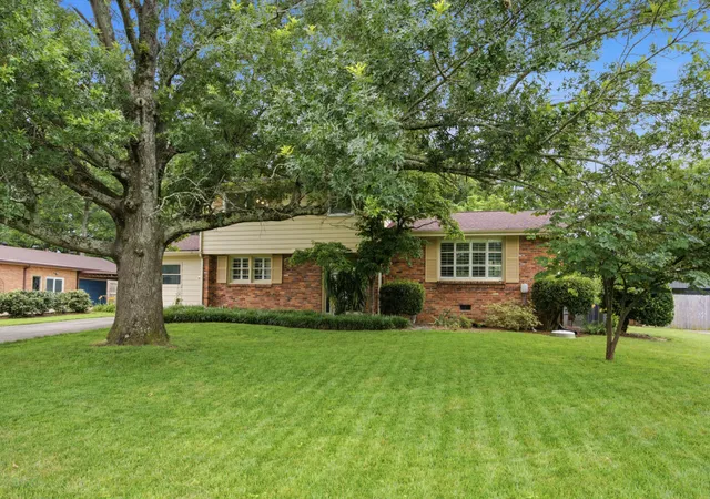Single family home for sale at 323 Colt Ln, Franklin, TN 37069 | MLS# 3242847